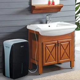 دستگاه رطوبت گیر