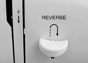 دکمه برگشت دوخت در چرخ خیاطی 