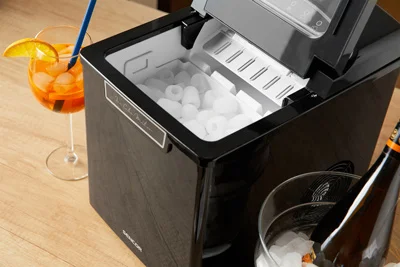 یخ ساز کافی شاپ