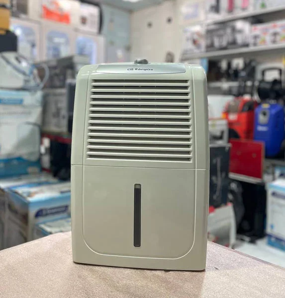 رطوبت گیر خانگی